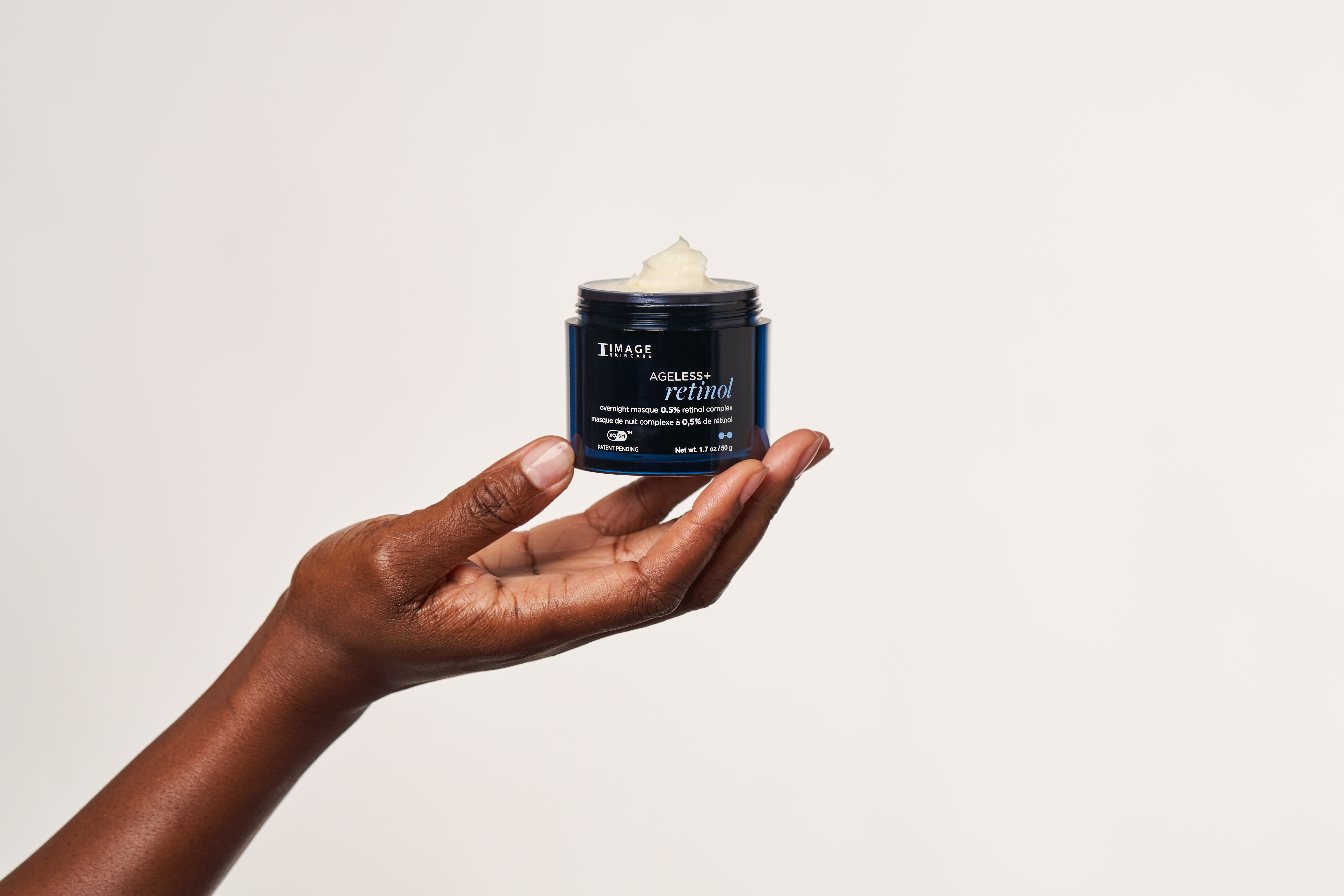 Kem Retinol 0.5 IMAGE Skincare: Giải Pháp Cho Da Khô, Mất Nước