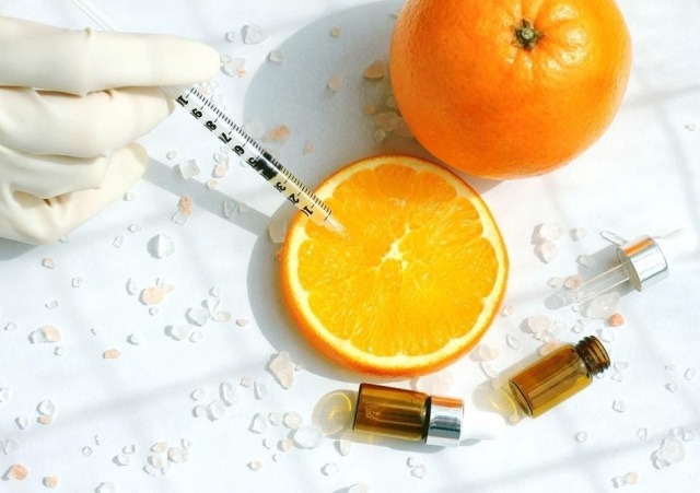 Có nên kết hợp BHA với Vitamin C không?