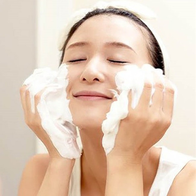 Top sản phẩm Image Skincare dành cho da mụn