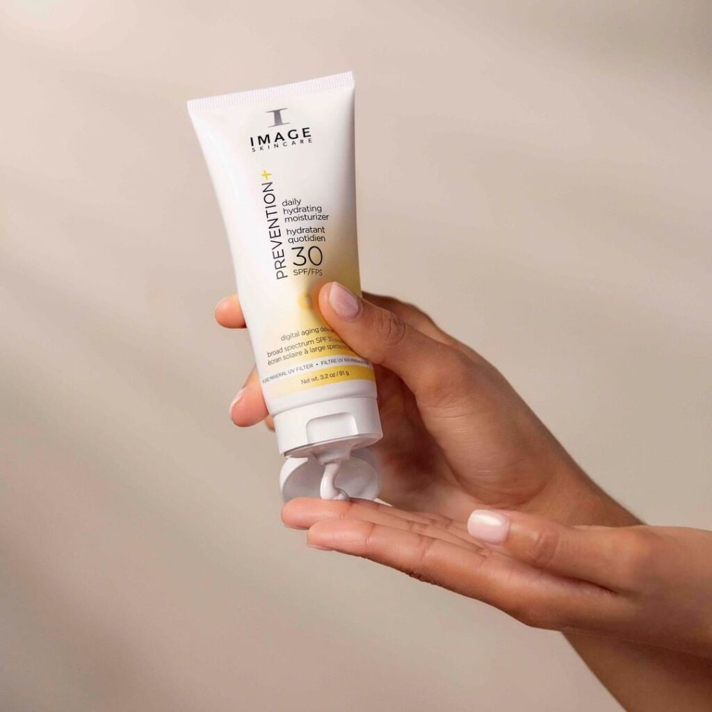 PREVENTION+ Daily Hydrating Moisturizer SPF 30