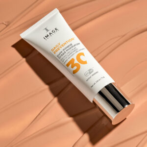 DAILY PREVENTION Pure Mineral Tinted Moisturizer